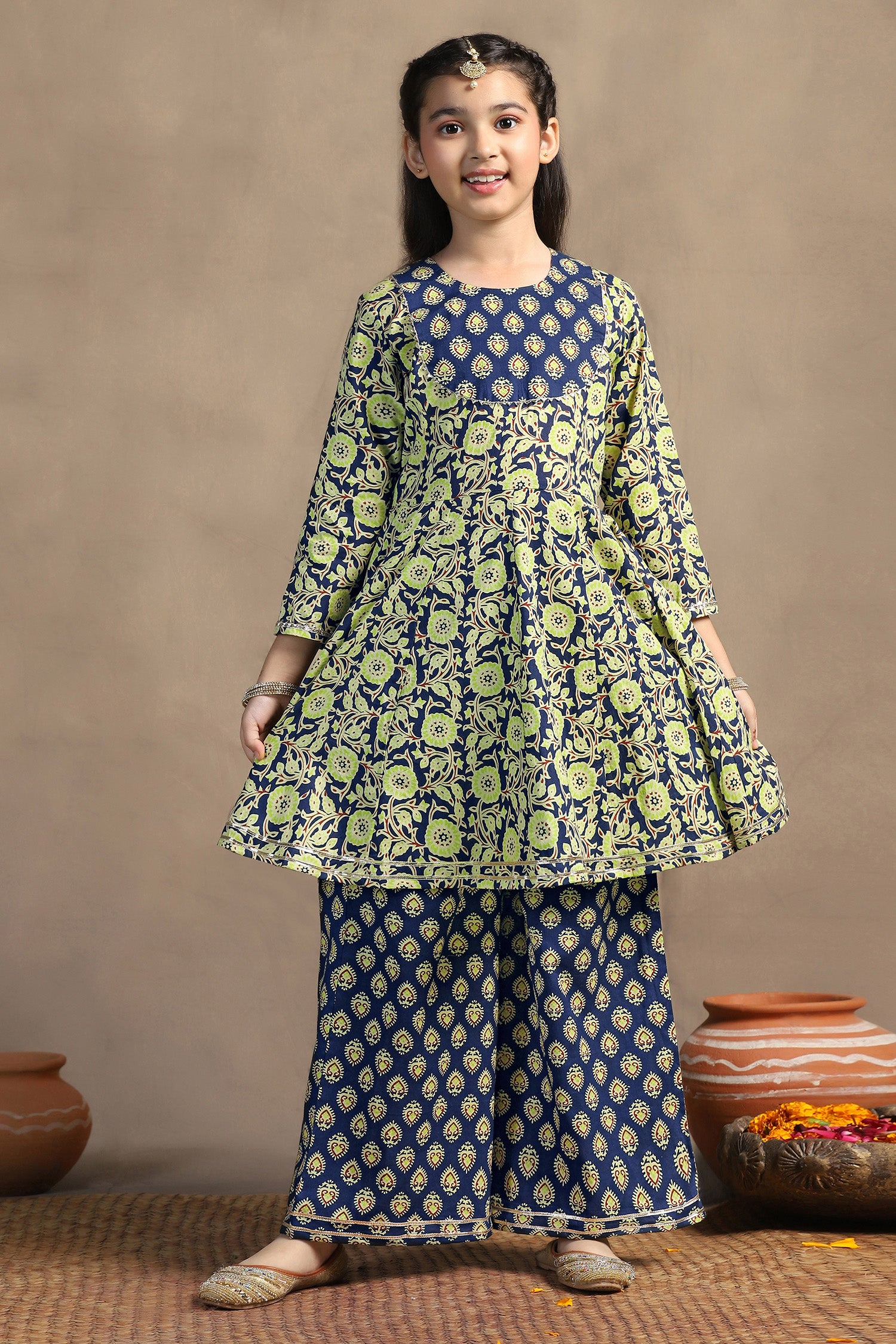 Girls Icy Blue Tissue Kurta And Pants Co-Ord Set