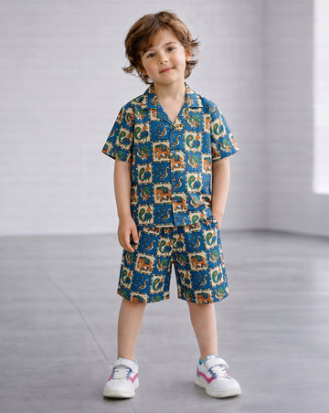 Boys Blue Cotton Blend Animal Printed Shirt and Shorts Set For Casual Wear