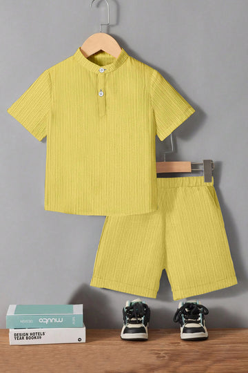 Boys Yellow Cotton Blend Solid T-Shirt With Short Pant Set