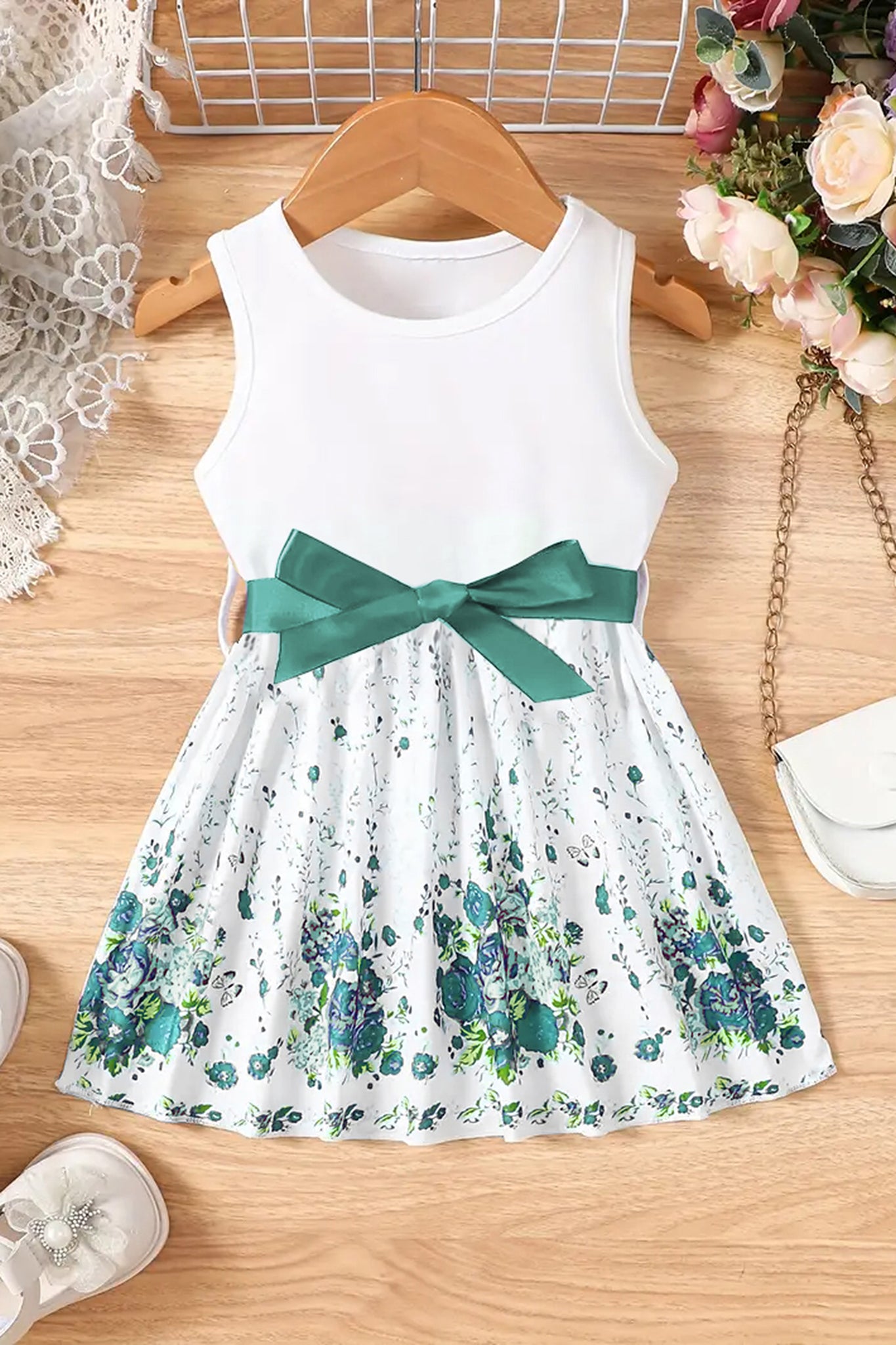 Girls Green Cottton Blend Floral Printed Fit And Flare Knee Length Dress