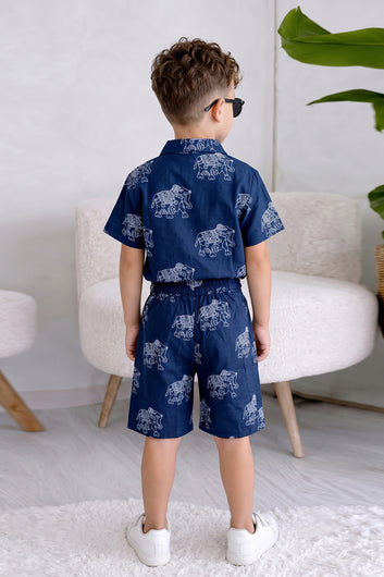 Boys Blue Cotton Blend Animal Printed Shirt and Shorts Set For Summer Wear
