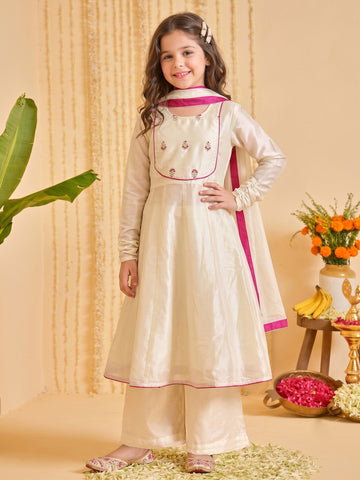 Girls Off White Silk Blend Floral Embroidery Kurta and Palazzo With Dupatta Traditional Ethnic Set