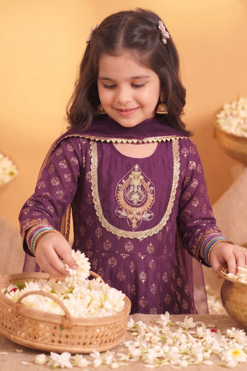 Girls Purple Silk Blend Kurta and Pant With Net Dupatta Set For Festive Look