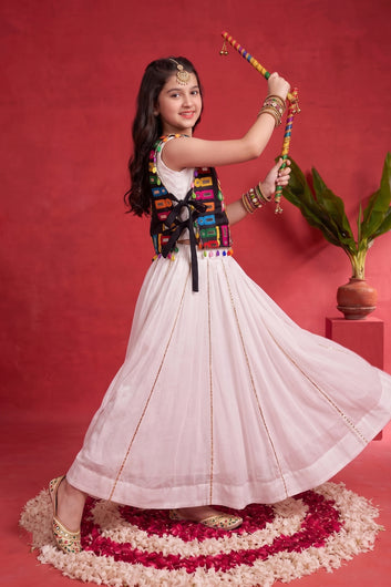 Girls Off white Silk Blend Embellished Lehenga and Choli with Inner Top for traditional Look