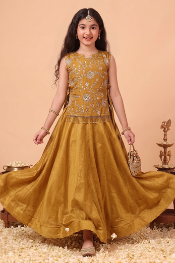 Girl's Brown Silk Blend Embroidered Sleeveless Top Style Choli with Side Knot and Flared Lehenga For Traditional Look