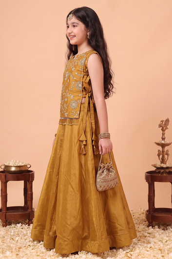 Girl's Brown Silk Blend Embroidered Sleeveless Top Style Choli with Side Knot and Flared Lehenga For Traditional Look