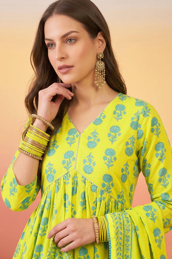 Women Yellow Cotton Blend Floral Print Kurta And Pant With Dupatta Set Ethnic Outfit