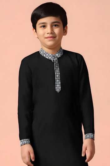 Boy's Black Chanderi Silk Embroidered Kurta Pajama Set