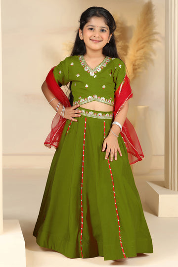 Girls Mehndi Roman Silk Embroidered Lehenga Choli With Dupatta Set Traditional 3-Piece Festive Outfit for Kids