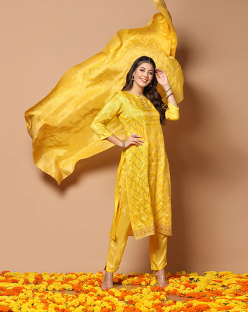 Women's Yellow Dola Silk Jacquard Work Kurta Set With Dupatta