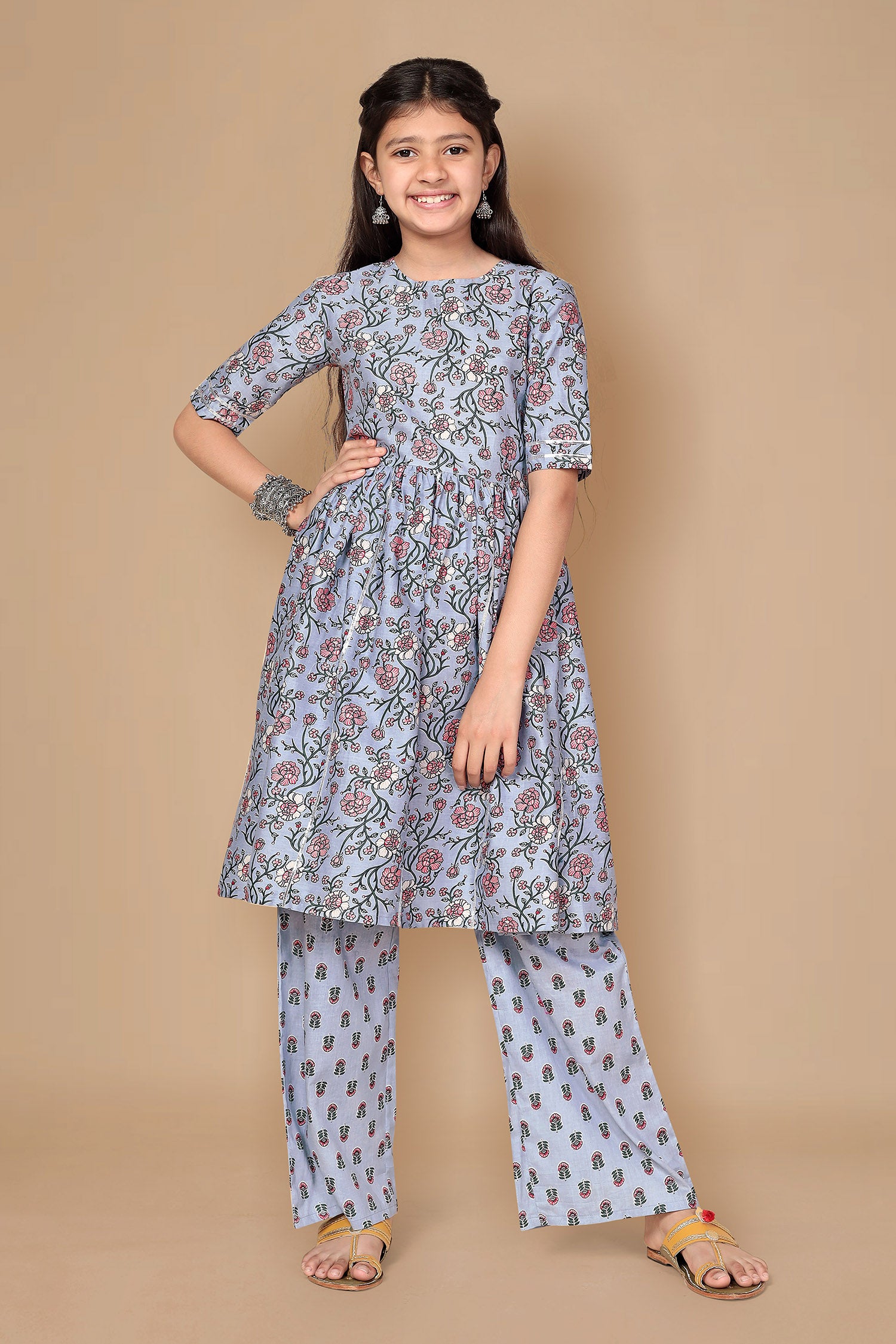 Buy SANCIA Women Georgette Kurta Palazzo Set For Women & Girls | Ethnic Wear  For Women | Indian Dress For Women | Kurta Set With Dupatta | Floral  Embroidered Kurta (Grey) (M)