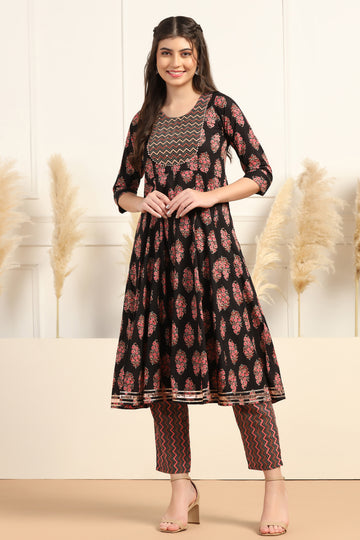 Womens Black Cotton Blend Floral Printed Ankle Length Anarkali Kurta With Pant Set