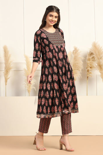 Womens Black Cotton Blend Floral Printed Ankle Length Anarkali Kurta With Pant Set