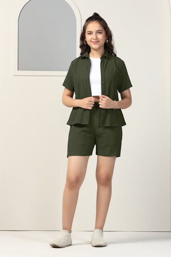 Girls Olive Cotton Blend Solid Shirt And Inner With Shorts Set