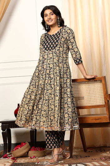 Womens Black Cotton Blend Floral Printed Ankle Length Anarkali Kurta With Pant Set