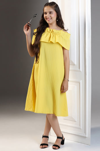 Girls Yellow Cotton Blend Solid Fit & Flare Casual Knee Length Dress