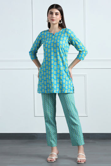 Womens Blue Cotton Blend Floral Printed Kurta With Pant Set