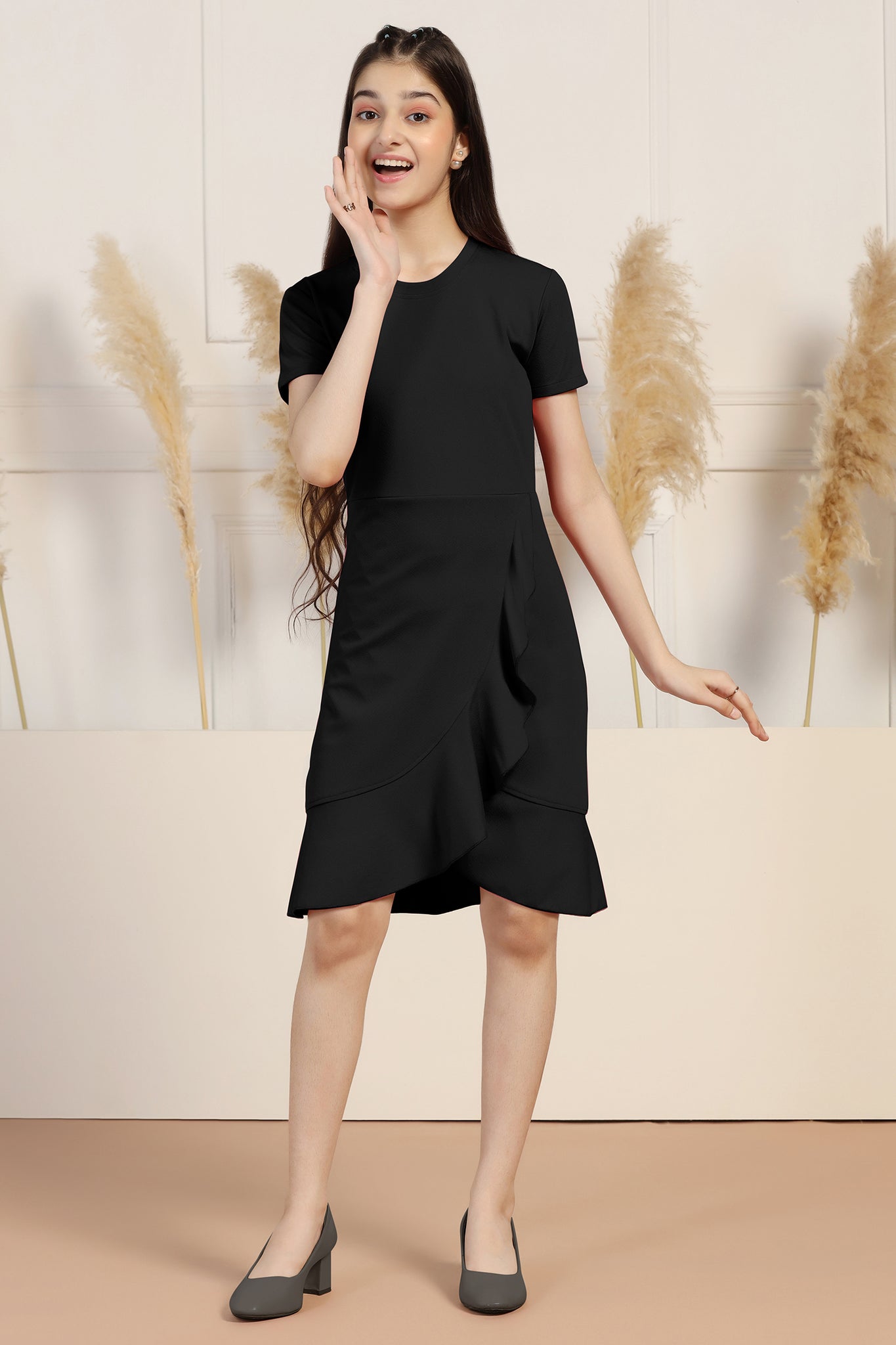 Girls Black Cotton Blend Solid A-line Ruffle Knee Length Dress