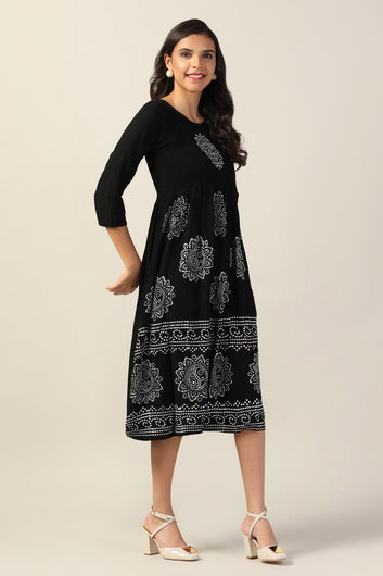 Womens Black Viscose Rayon Tie & Dye Printed Calf Length Dress