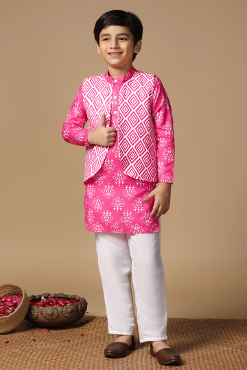 Boys Pink Cotton Blend Printed Straight Kurta And Jacket With Payjama Set