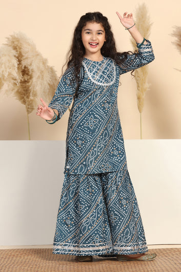 Girls Grey Cotton Blend Printed Straight Kurta With Sharara Set