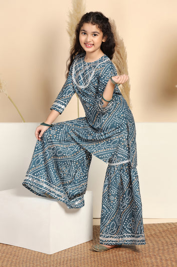 Girls Grey Cotton Blend Printed Straight Kurta With Sharara Set