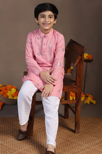 Boys Pink Cotton Blend Embroidered Straight Kurta With Payjama Set