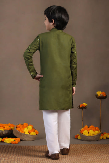 Boys Olive Cotton Blend Embroidered Straight Kurta With Payjama Set