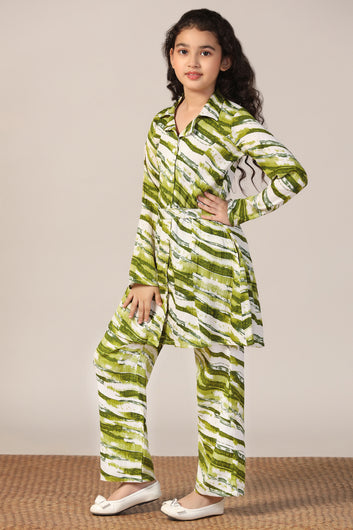 Girl's Green Reyon abstract Printed Clothing Set for Girls