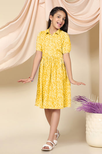 Girls Yellow Cotton Blend Leaf Printed Fit & Flare Knee Length Dress