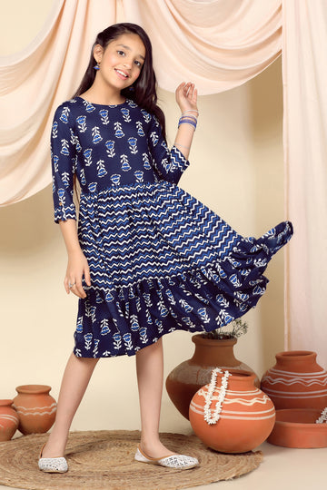 Girls Blue Slub Floral Printed Knee Length Dress