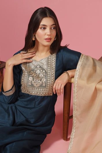 Women's Navy Blue Embroidered Kurta And Pant Set With Dupatta