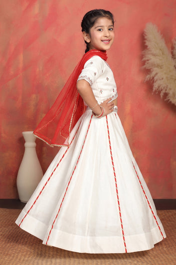 Girls Off White Roman Silk Embroidered Lehenga Choli With Dupatta Set Traditional 3-Piece Festive Outfit for Kids
