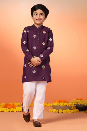 Boys Purple Cotton Blend Embroidered Straight Kurta With Payjama Set