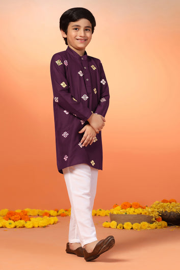 Boys Purple Cotton Blend Embroidered Straight Kurta With Payjama Set