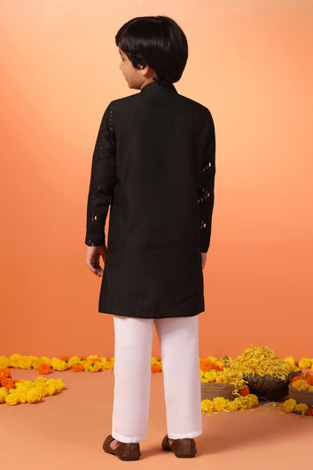 Boys Black Cotton Blend Embroidered Straight Kurta With Payjama Set