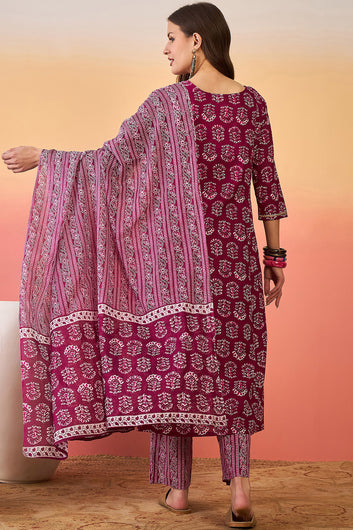 Womens Purple Cotton kurta Pant with dupatta Set