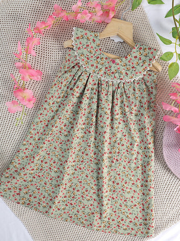 Girls Pista Shift Floral Printed Above Knee Length Dress