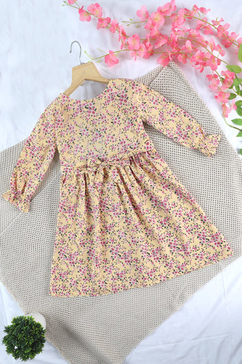 Girls Yellow Fit and Flare Floral Printed Above Knee Length Dress