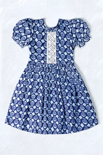 Girls Blue Cottton Blend Floral Printed Fit And Flare Knee Length Dress