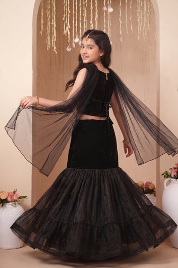 Girls Black Silk Blend Bead Bead Embroidery Lehenga Choli With Dupatta Ethnic Set