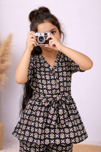 Girl's multicolor Cotton Blend Printed Co-ord Set
