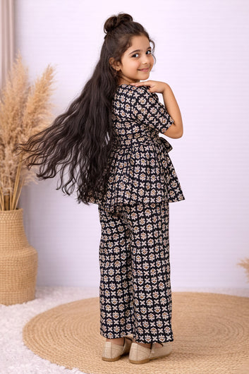 Girl's multicolor Cotton Blend Printed Co-ord Set