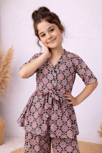 Girl's Black Cotton Blend Printed Co-ord Set
