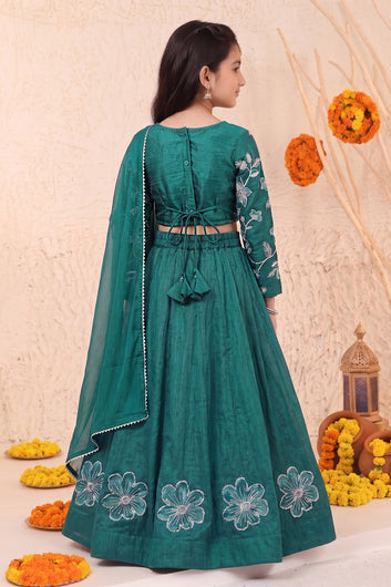 Girl's Green Silk Blend Embroidered Choli and Flared Lehenga With Dupatta For Traditional Wear