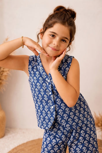 Girls Navy Blue Cotton Blend floral Print Top and Pant Set Trendy Kids Co-Ords Set
