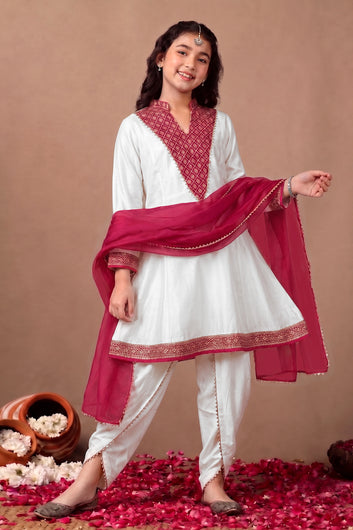 Girls Off White Roman Silk kurta Dhoti & Dupatta Set