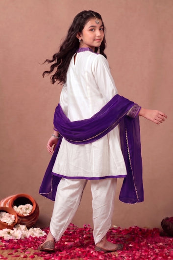 Girls Off White Roman Silk kurta Dhoti & Dupatta Set