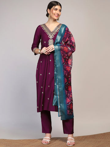 Womens Purple Silk Blend Embroidered Ankle Length Straight Kurta And Pant With Dupatta Set