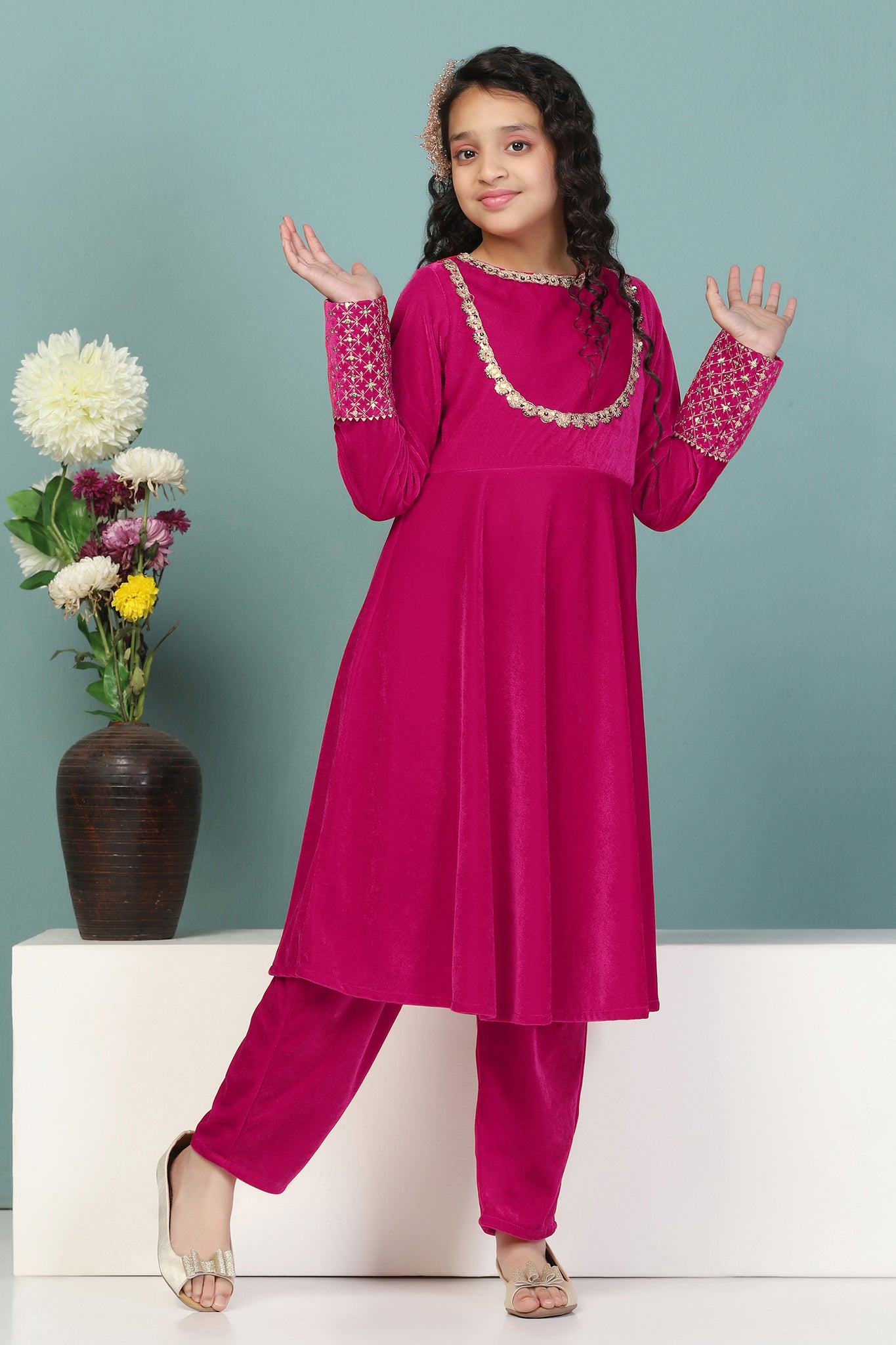 Girls Rani Velvet Solid Calf Length A-Line Kurta With Trouser Set